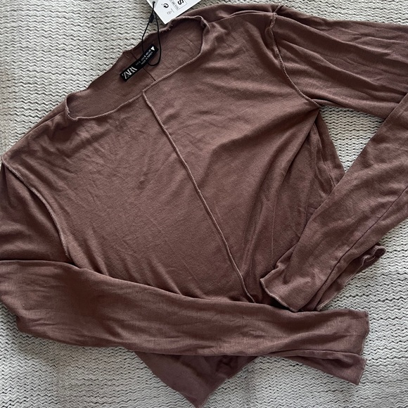 Zara Tops - ZARA Cropped Long Sleeve size S